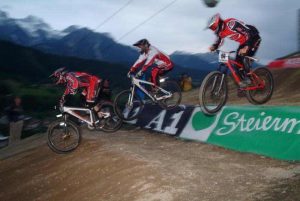 Départ d'une course de Four-cross