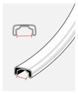 Largeur interne de jante en mm