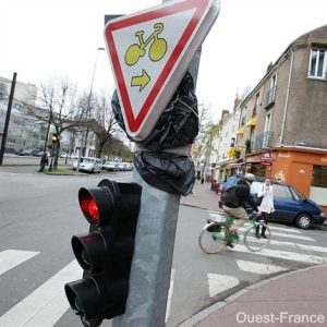 Tourne à droite