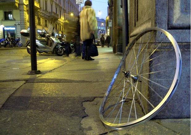 Comment dévoiler une roue de vélo ?