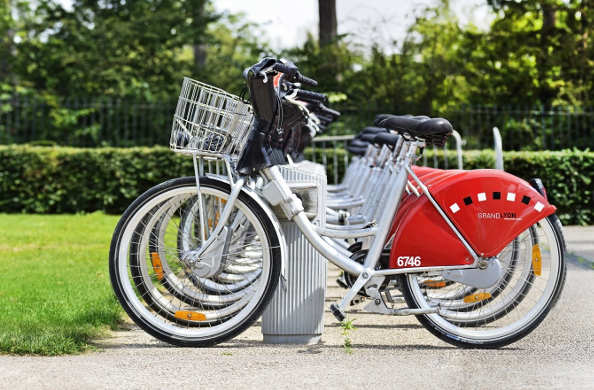 Le Vélo’V, vélo en libre service lyonnais, fête ses 8 ans