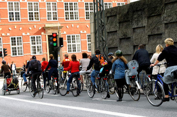 3 exemples de villes submergées par un trop grand nombre de vélos
