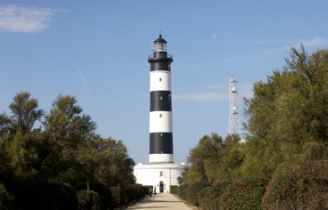 Le phare de Chassiron à la point nord de l'île d'Oléron