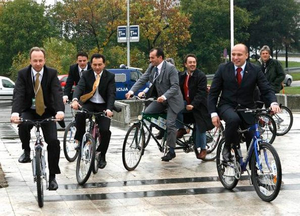 Remplacer la voiture par le vélo de fonction c’est tendance !