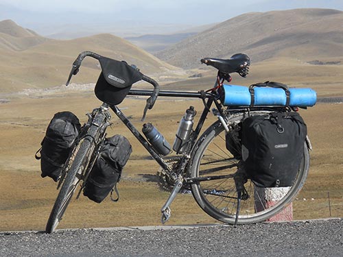 Conseils pour débuter dans le cyclotourisme, bien choisir sa monture