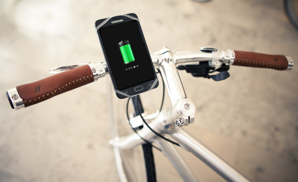 Recharger son smartphone grâce à dynamo de son vélo