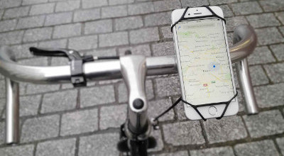 Support universel pour smartphone à vélo