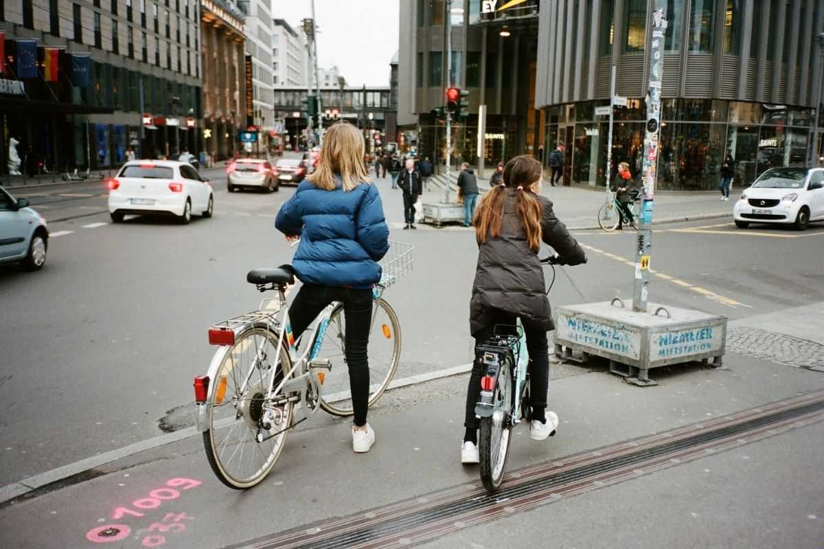 loi rouler en vélo sur le trottoir