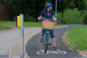 Cycling_Basket_in_cyclelane