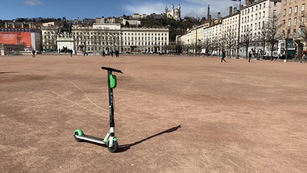 Trottinette électrique à Lyon