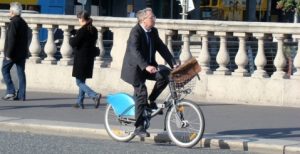 dublin-bikes-suit-and-briefcase1