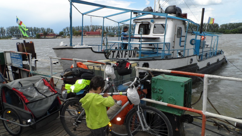 vélo en famille en vacances à vélo