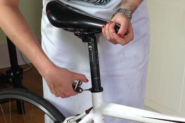 Comment changer une selle de vélo