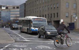 carrefour velo voiture