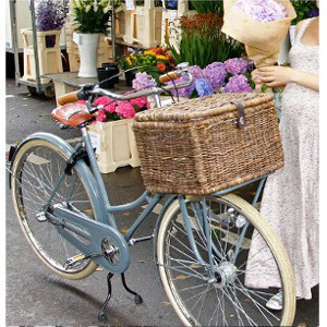 Grand coffre arrière de vélo en osier tressé taille L - Basil