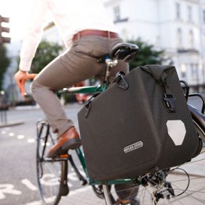 sac convertible velo ortlieb transporter son ordinateur et vélotaf