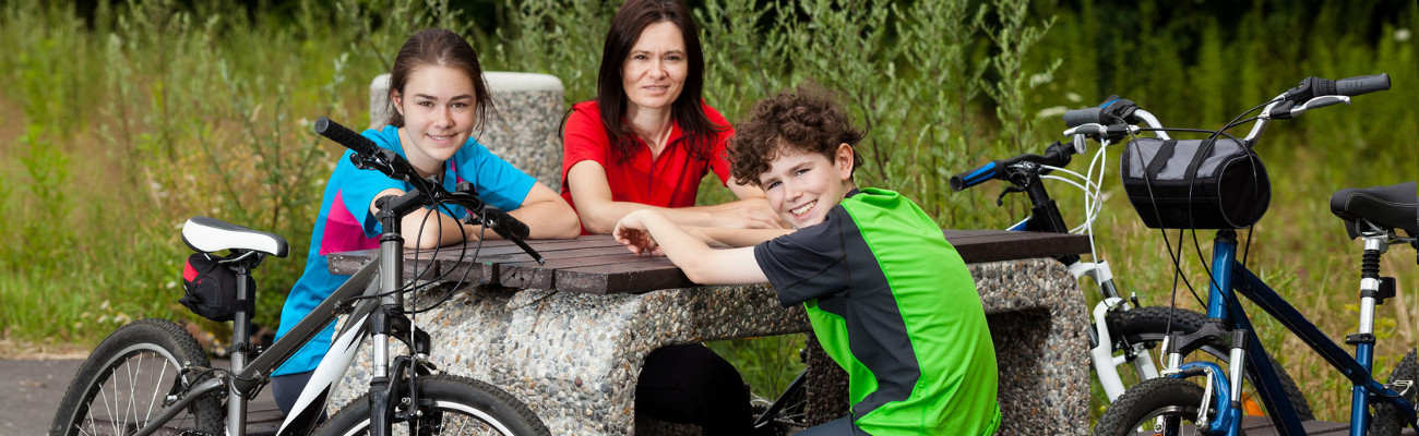 Aire de repos et station gonflage pour vélos