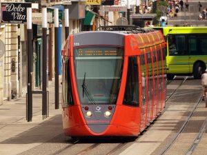 Conseils, chosir les transports en cummun lors d'un pic de pollution