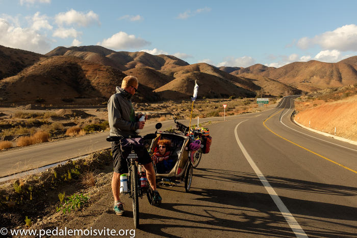 Remorque vélo enfant Pédale Moins Vite