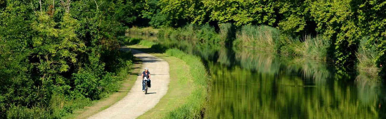 Le Canal des Deux Mers à vélo