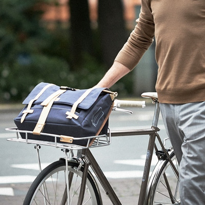 Choisir le porte bagages adapté pour transporter vos affaires à vélo