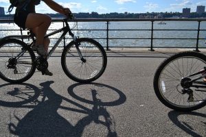 Les véloroutes et voies vertes pour développer davantage la pratique du vélo