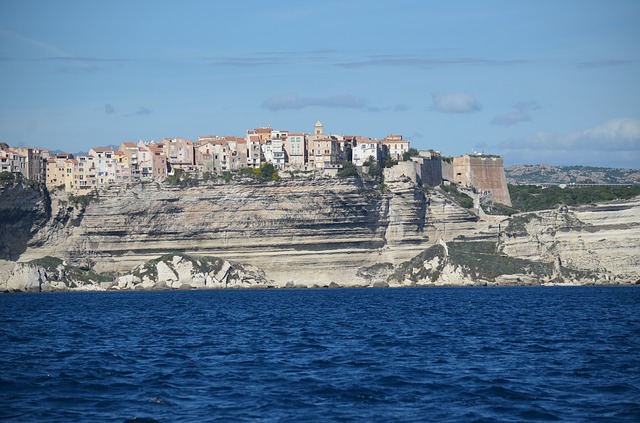 Cyclotourisme : Bonifacio et la Corse à vélo