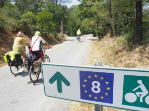 Parcours en forêt le long de l' EuroVelo