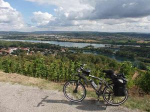 velotourisme-eurovelo-17-viarhona-rhone