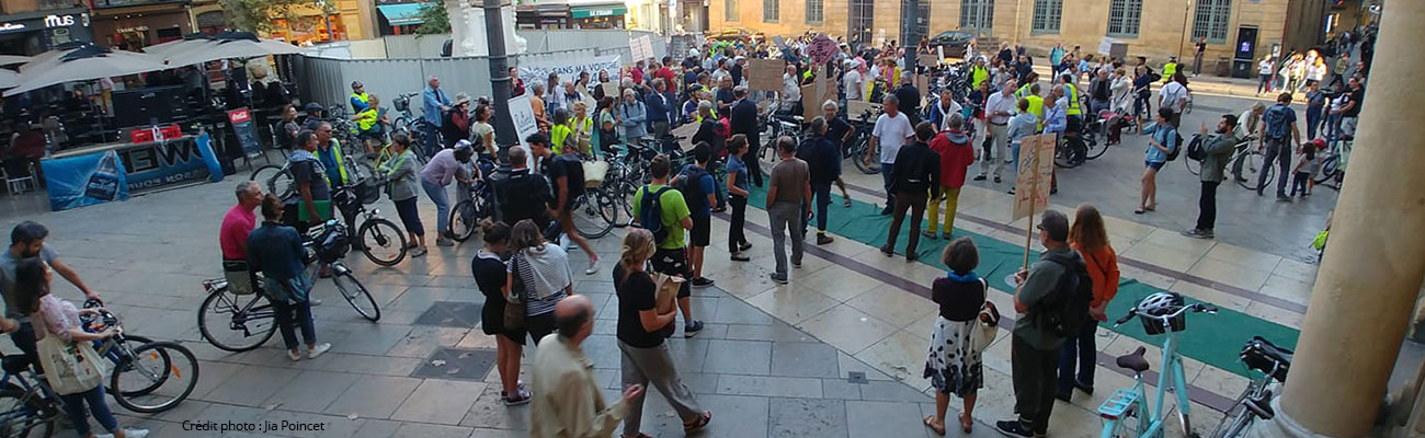 Portrait de Julie Anne, militante vélo à Aix