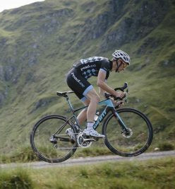 Position penchée sur le vélo