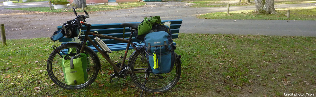 Yvon utilise son vélo pour ses trajets du quotidien