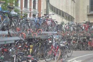 Le parking vélo de la gare de Copenhague