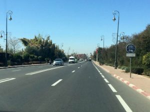 Les pistes cyclables sontmonnaie courante sur les routes de Marrakech