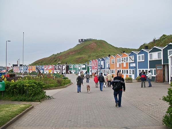 Les maisons colorées de l'île d'Heligoland en Allemagne