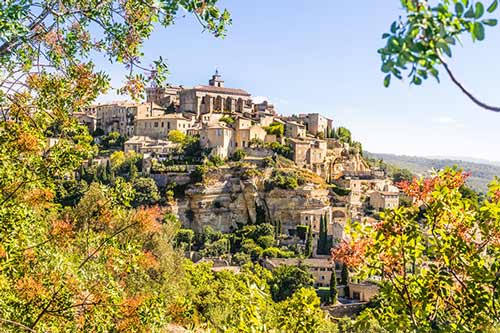 Le village perché de Gordes dans le Luberon