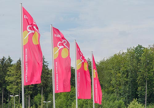 Les drapeaux au couleur du salon Eurobike