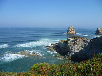 La côte Basque entre corniche et falaises