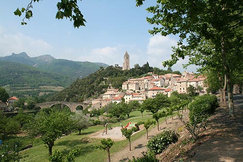 Olargues, plus beau village de France sur la Passa Pais