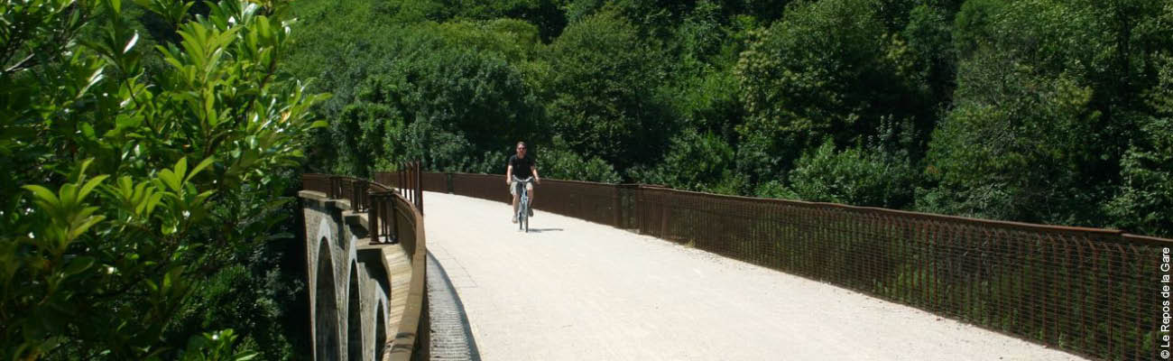 La Passa Pais ou V84, une voie verte animée par de nombreux ponts et tunnels