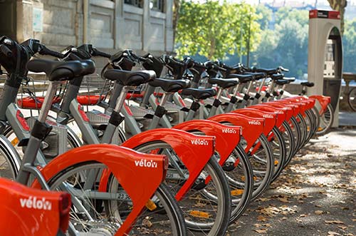 Le Vélo'v, symbole de la politique vélo lyonnaise