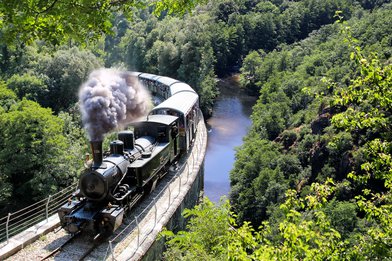 Le Train à vapeur de l'Ardèche à vélo