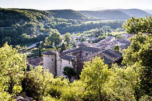 Vogüé, étape incontournable de la Via Ardèche