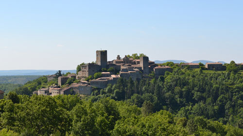 Village médiéval de Montréal en Ardèche