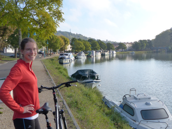 A vélo le long du Canal de Garonne