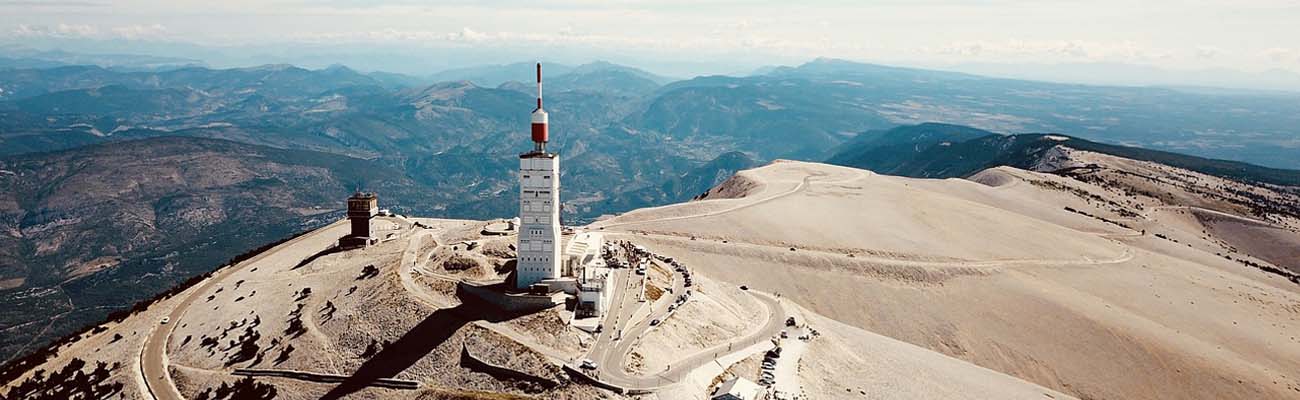 le sommet du mont Ventoux à vélo