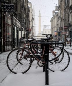 Vélo garé à Nantes 