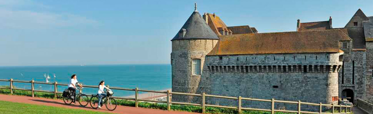 chateau de Dieppe sur l'avenue verte Londres Paris