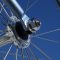 changer axe moyeu roue vélo