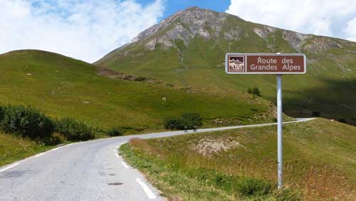 panneau route des grandes alpes